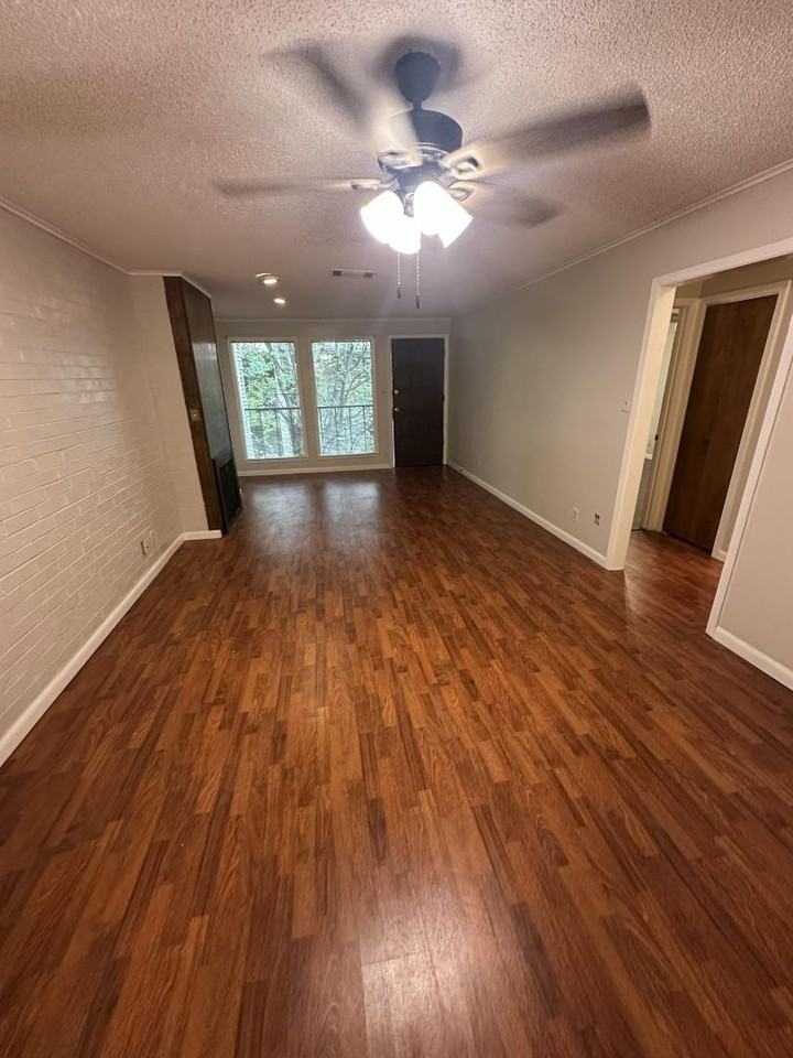 1001 W 41st Ave - Photo 5 of 6