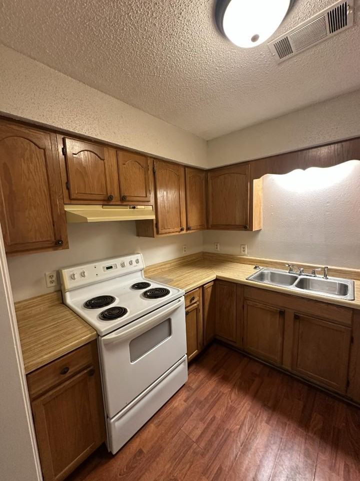 1001 W 41st Ave - Photo 6 of 6