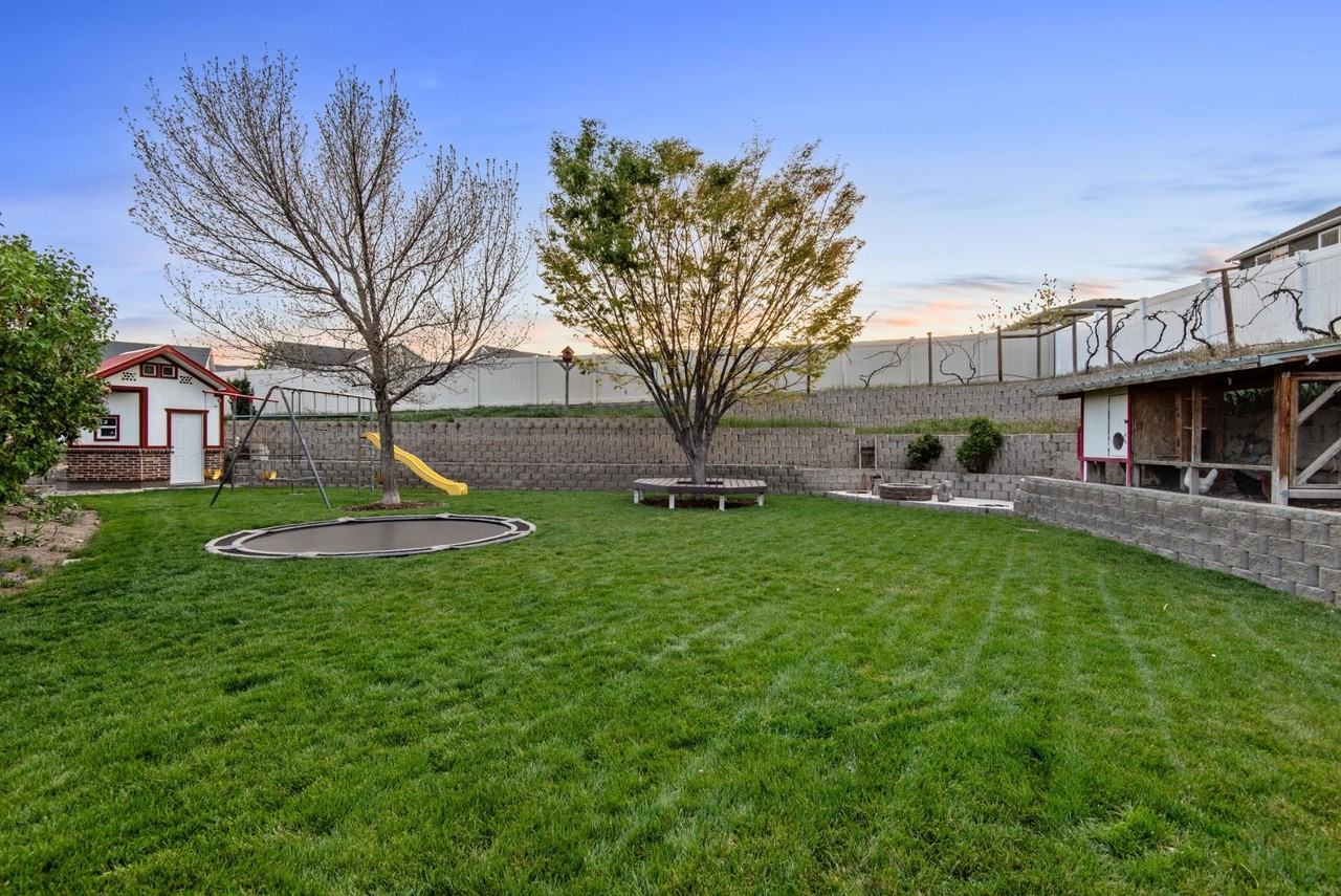2521 N Apricot Pl - Photo 6 of 20