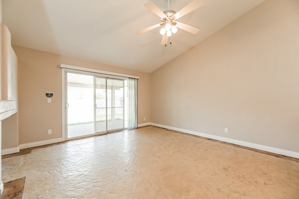 170 Coastal Pier Ct - Photo 4 of 16