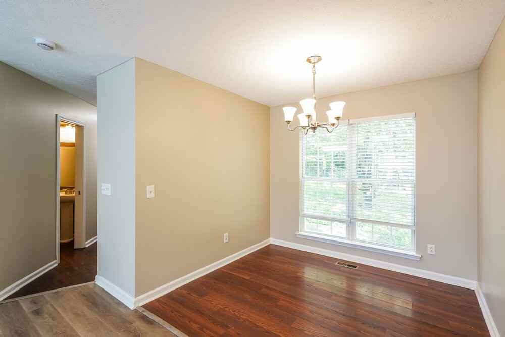 131 E Braxton Ln - Photo 6 of 17
