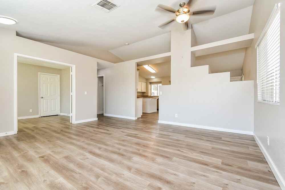 8073 Boardwalk Way - Photo 5 of 16