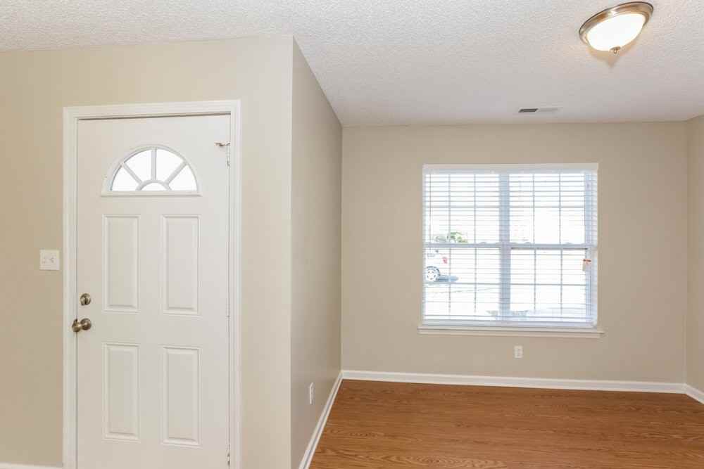 4204 Runaway Cir - Photo 2 of 17