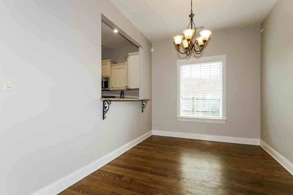 4694 W Dublin - Photo 5 of 17