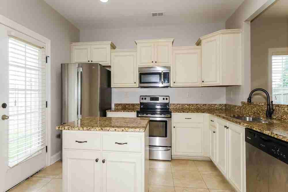 4694 W Dublin - Photo 6 of 17