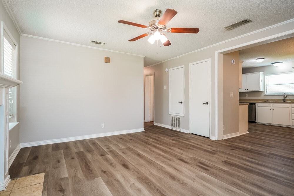505 Plainview Dr - Photo 4 of 16