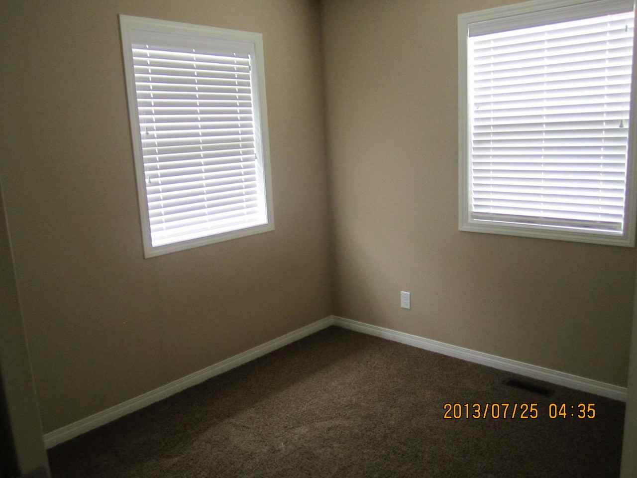 1001 8 St Nw - Photo 6 of 9