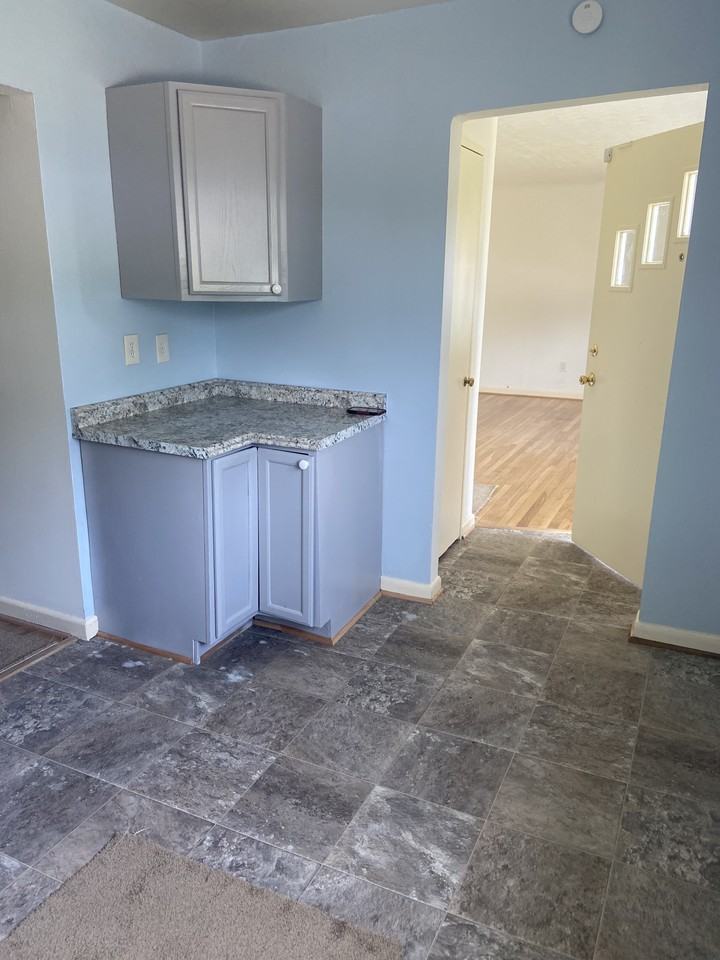 1632 Janke Rd #1 - Photo 7 of 27