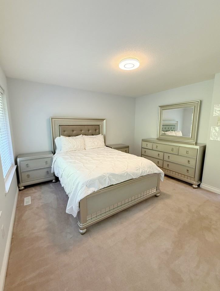 Woodgreen Dr - Photo 7 of 20