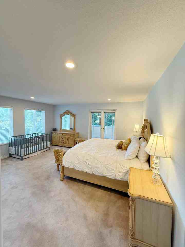 Woodgreen Dr - Photo 5 of 20
