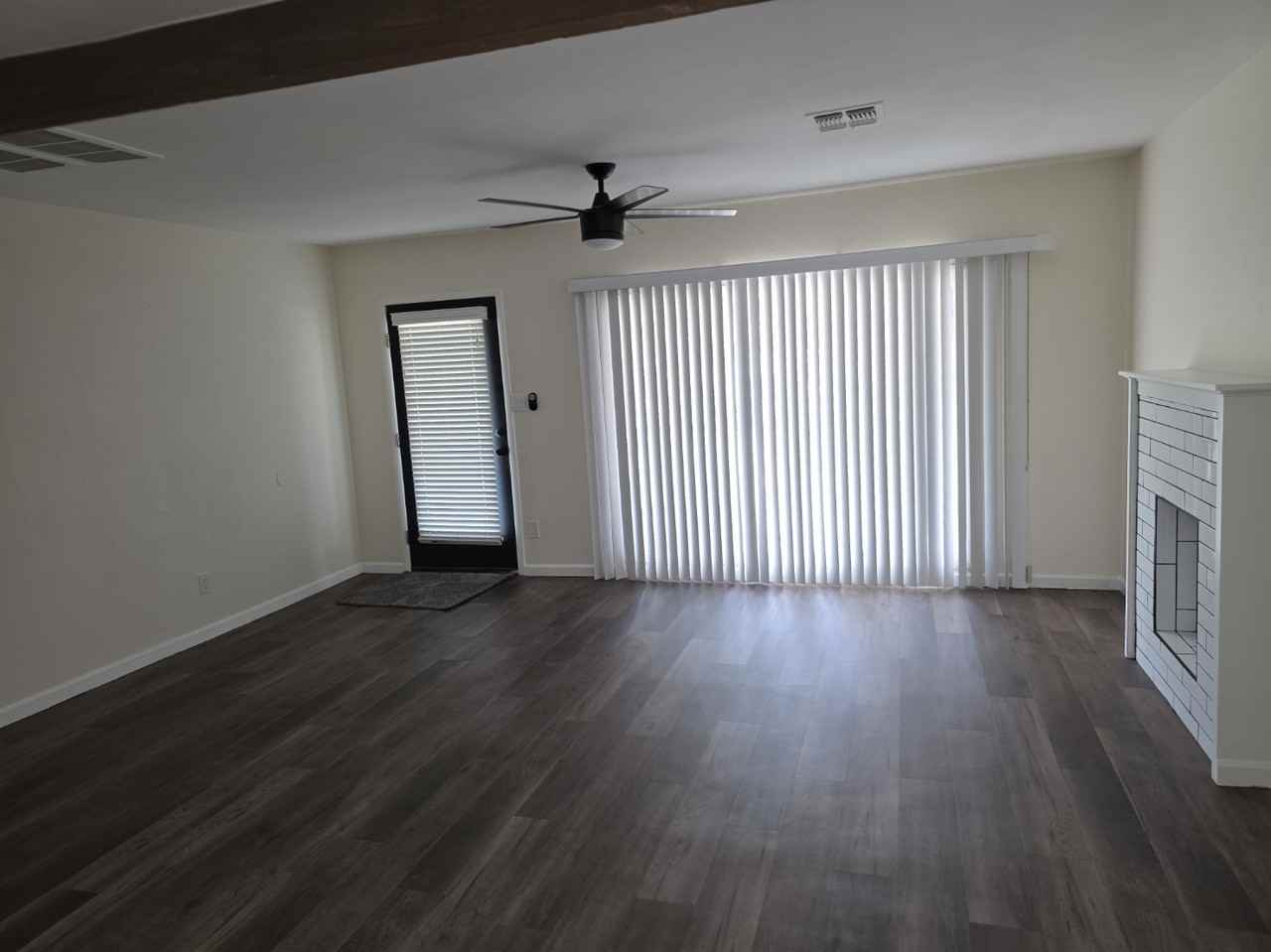 143 S Olive #1 - Photo 3 of 10