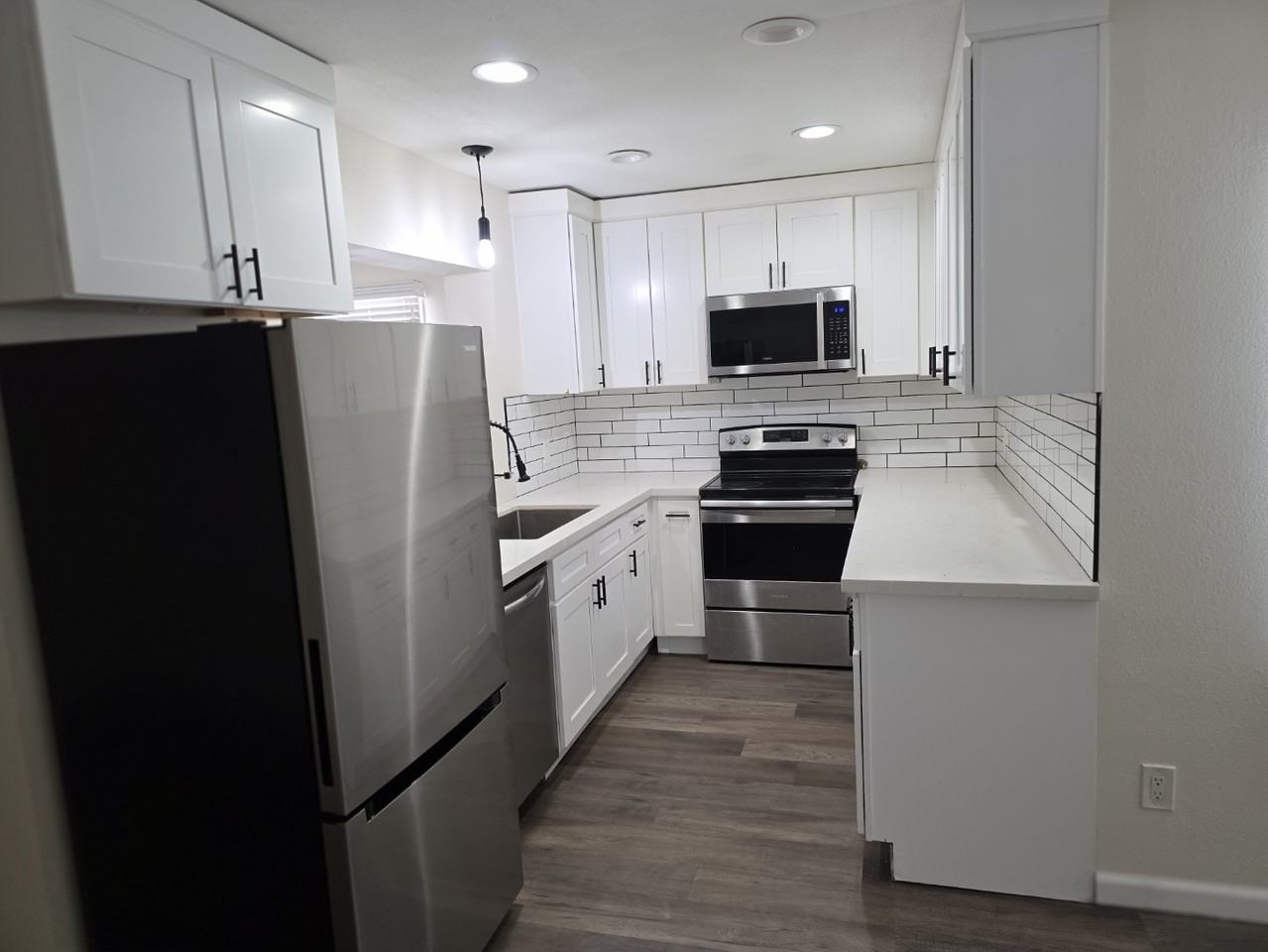 143 S Olive #1 - Photo 5 of 10