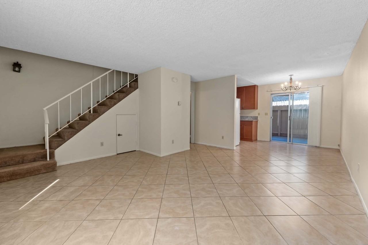 7843 Camino Noguera - Photo 6 of 13