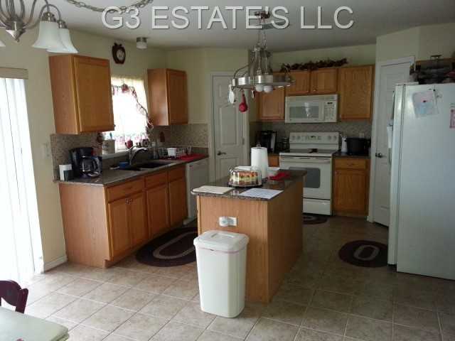 5002 Strada Dr #1 - Photo 3 of 11