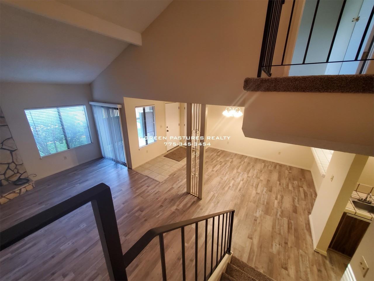 957 Tyler Way #957 - Photo 3 of 10