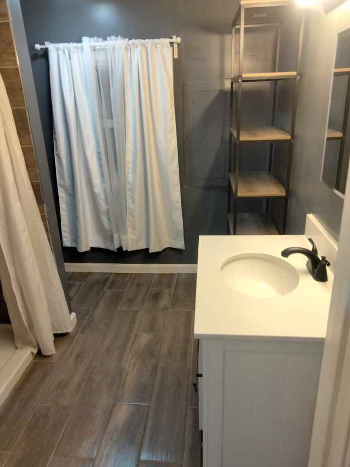 140 Douglas St - Photo 7 of 15