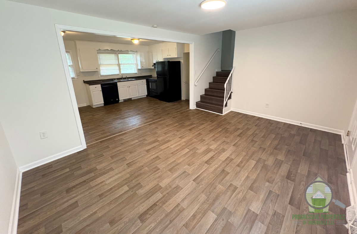 203 Daisy Dr #1 - Photo 2 of 13