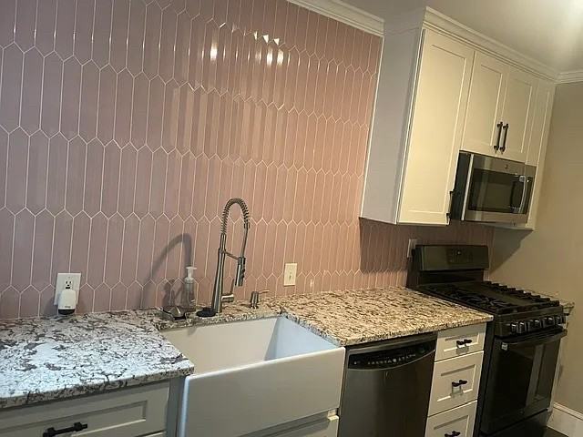 2649 Winburn Ter - Photo 5 of 18