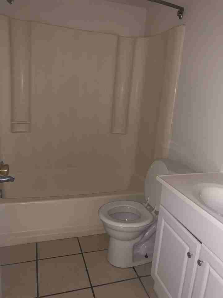 2330 Maple Ave #304 - Photo 6 of 7