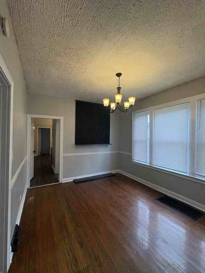 9331 S Evans Ave #1 - Photo 3 of 19