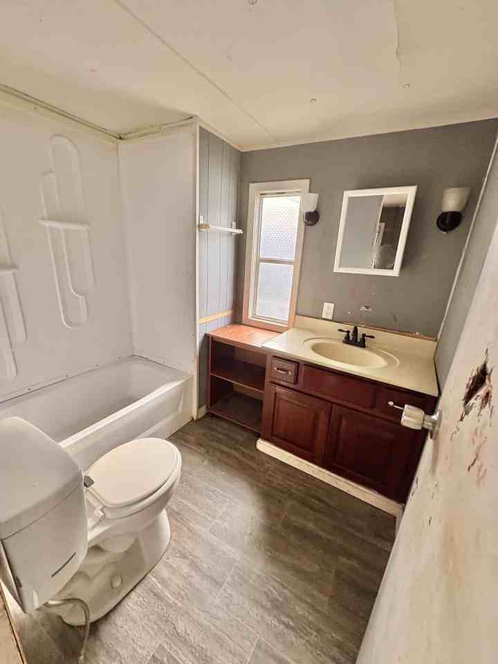 428 Lafayette Rd #27 - Photo 6 of 10