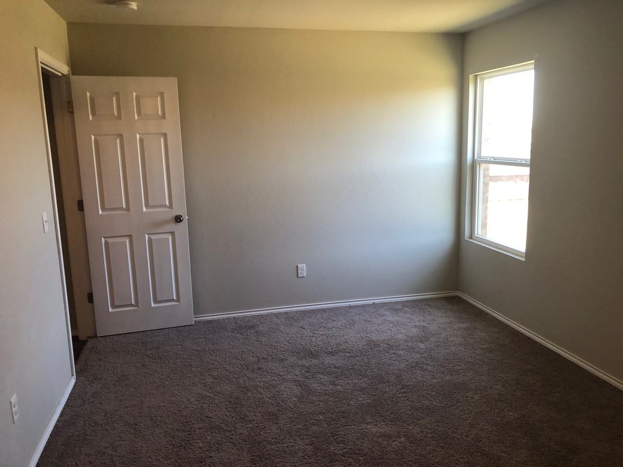 9804 High Noon Rd #1 - Photo 5 of 21