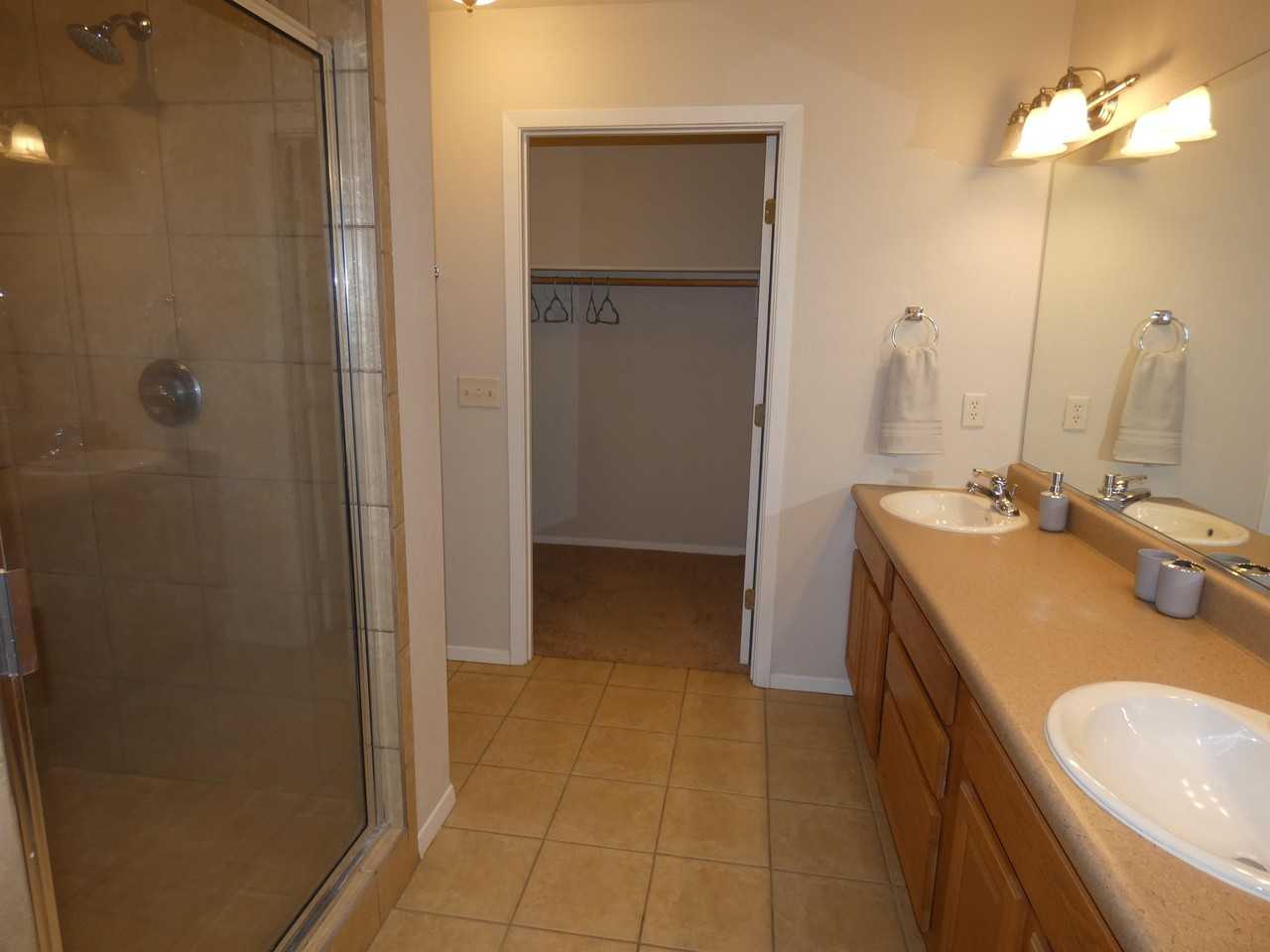 3611 Los Encinos St #1 - Photo 7 of 20