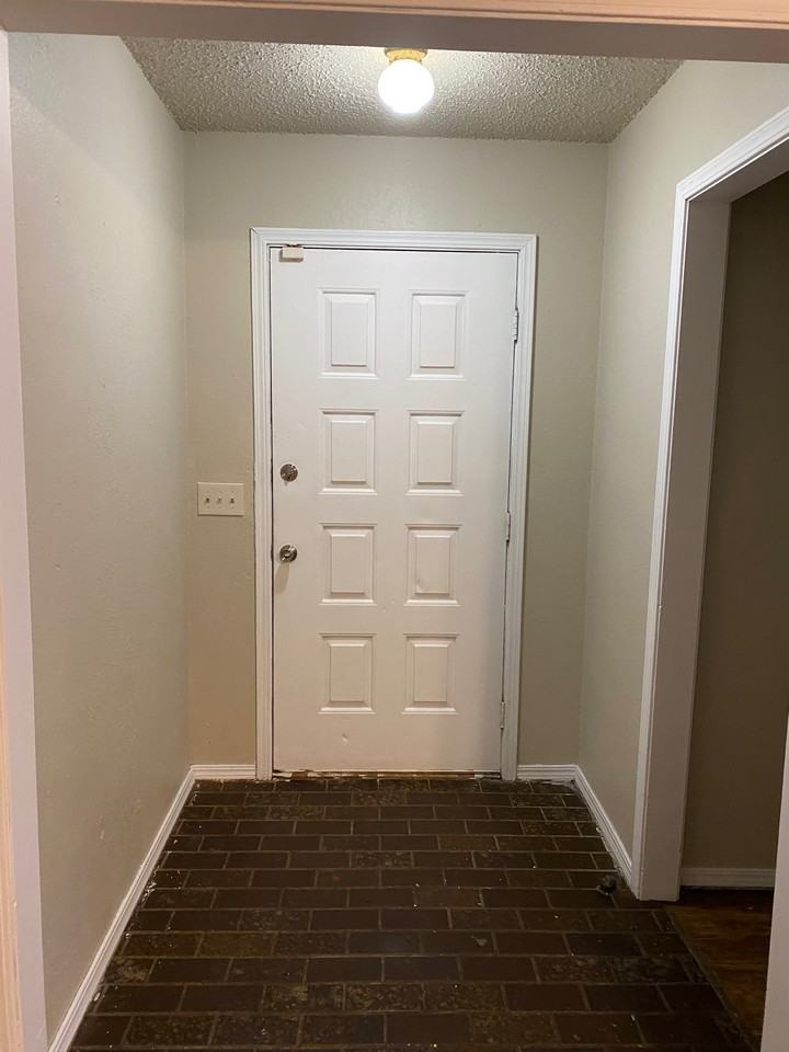 12602 Abbotts Way #1 - Photo 3 of 22