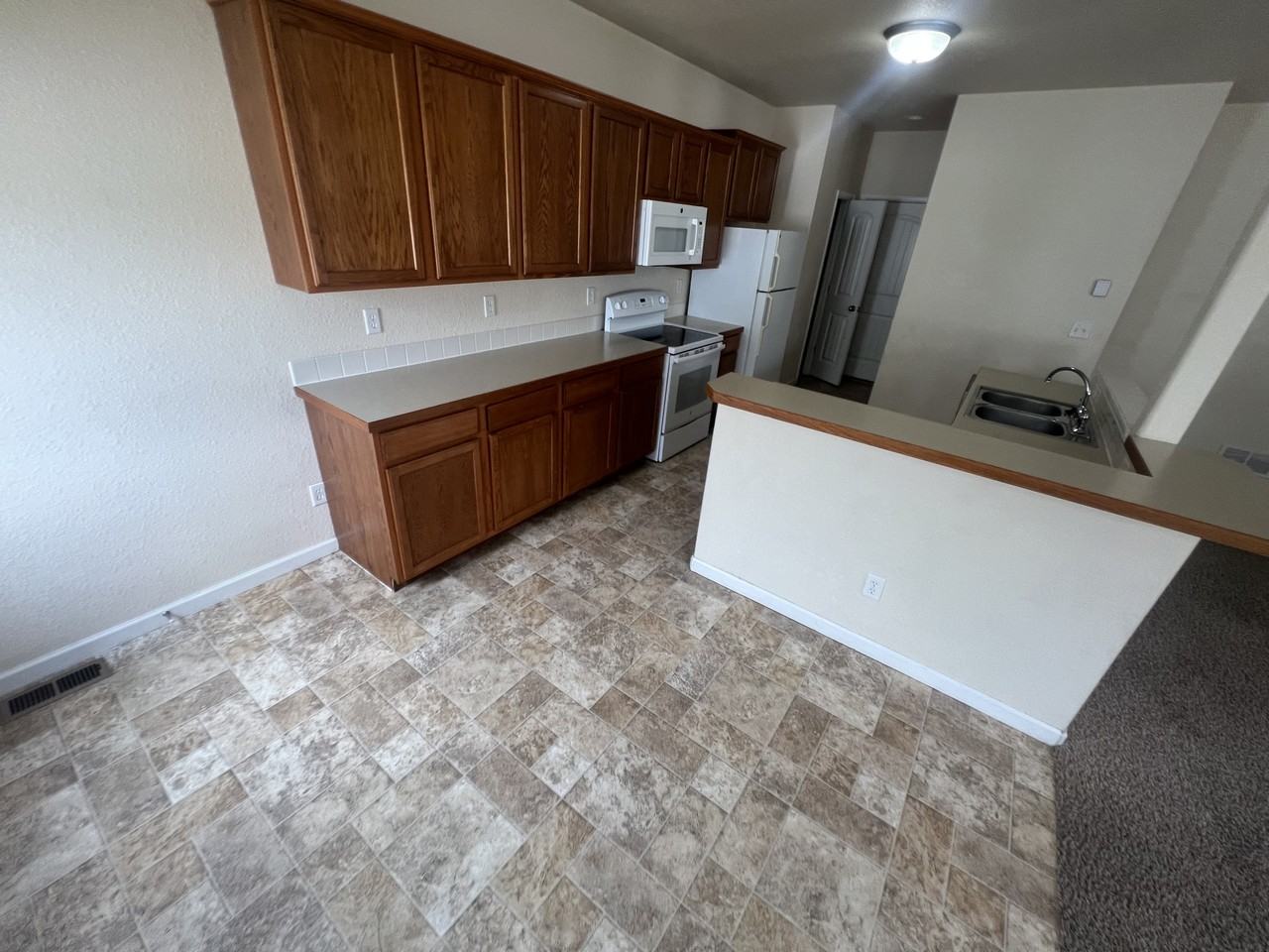 3320 Barbera St #1 - Photo 5 of 20