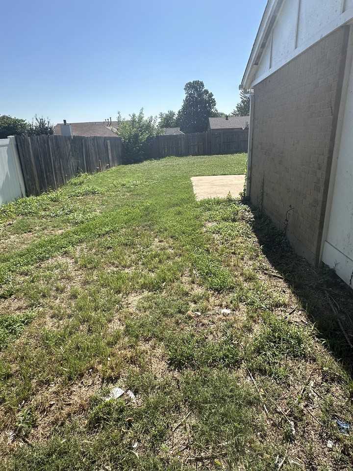632 N Ramblin Oaks Dr #1 - Photo 6 of 27