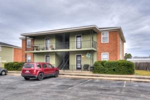featured image of 2575 1/2 Tobacco Rd