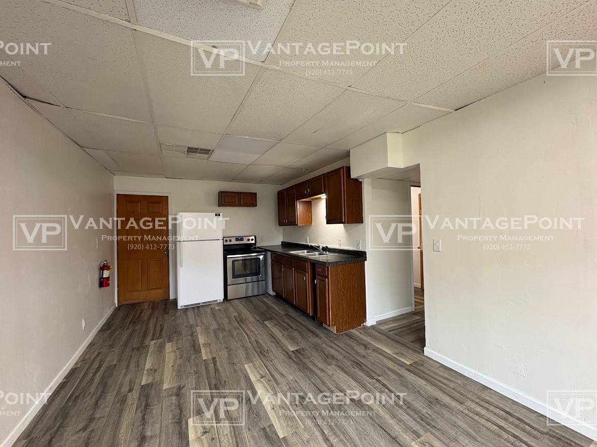 707 Graves St Lowr - Photo 3 of 14