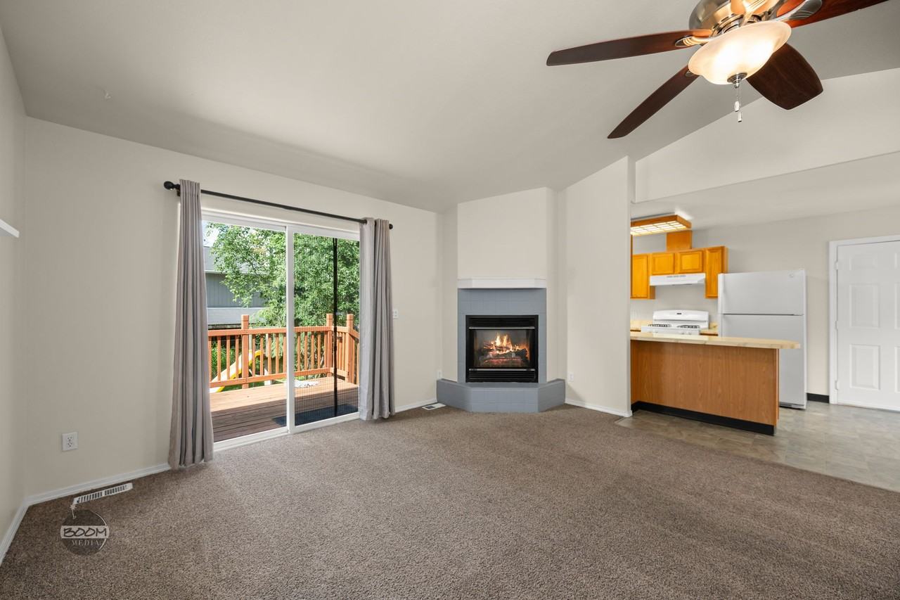 11238 Borealis St #1 - Photo 3 of 10