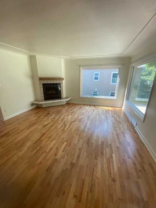 2316 Pine St #1 - Photo 4 of 24