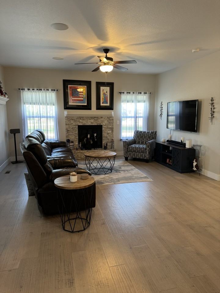 2201 73rd Avenue Pl #1 - Photo 6 of 26