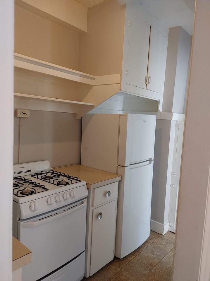 The Oakwood - Photo 4 of 50