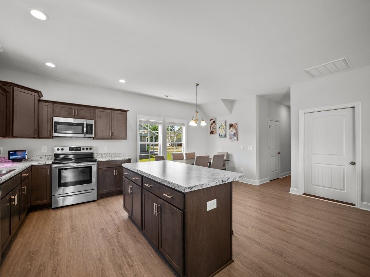 516 Poults Dr #1 - Photo 4 of 21