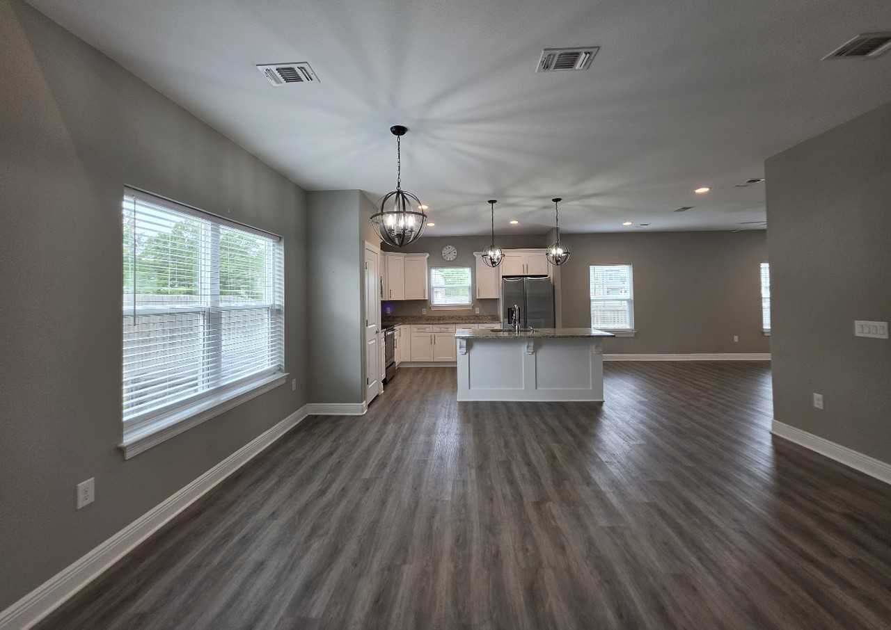 2331 Hadleigh Hills Ct #1 - Photo 5 of 32