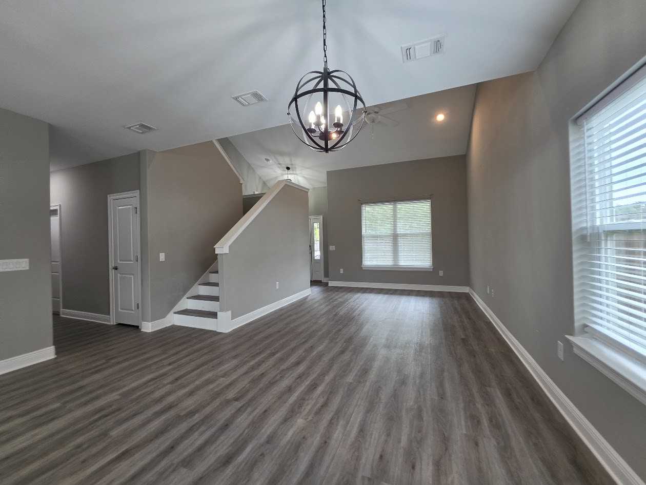 2331 Hadleigh Hills Ct #1 - Photo 7 of 32