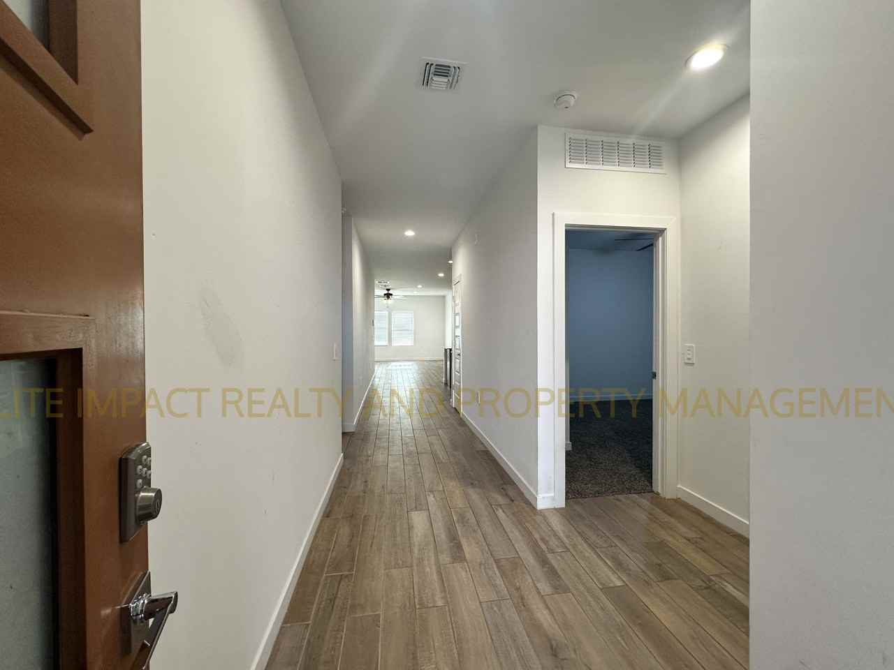 11112 S Weismann Dr #1 - Photo 2 of 30