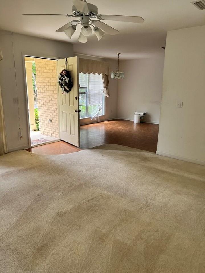 2415 Stonewood Dr - Photo 6 of 12