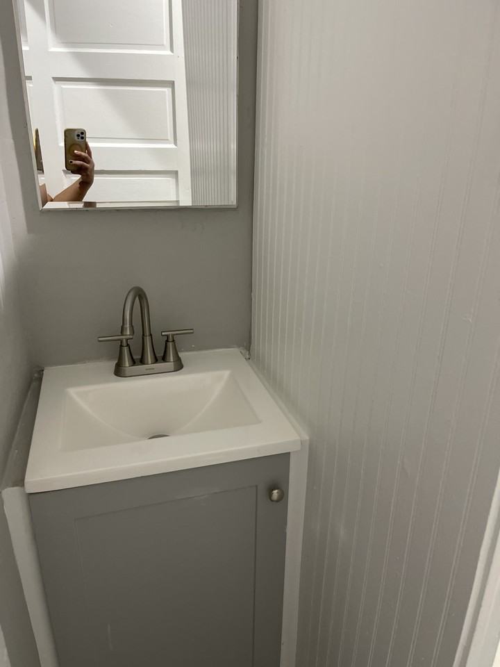 308 Clayton St #1 - Photo 6 of 9