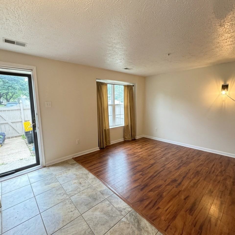 594 Cascade Way #1 - Photo 6 of 26