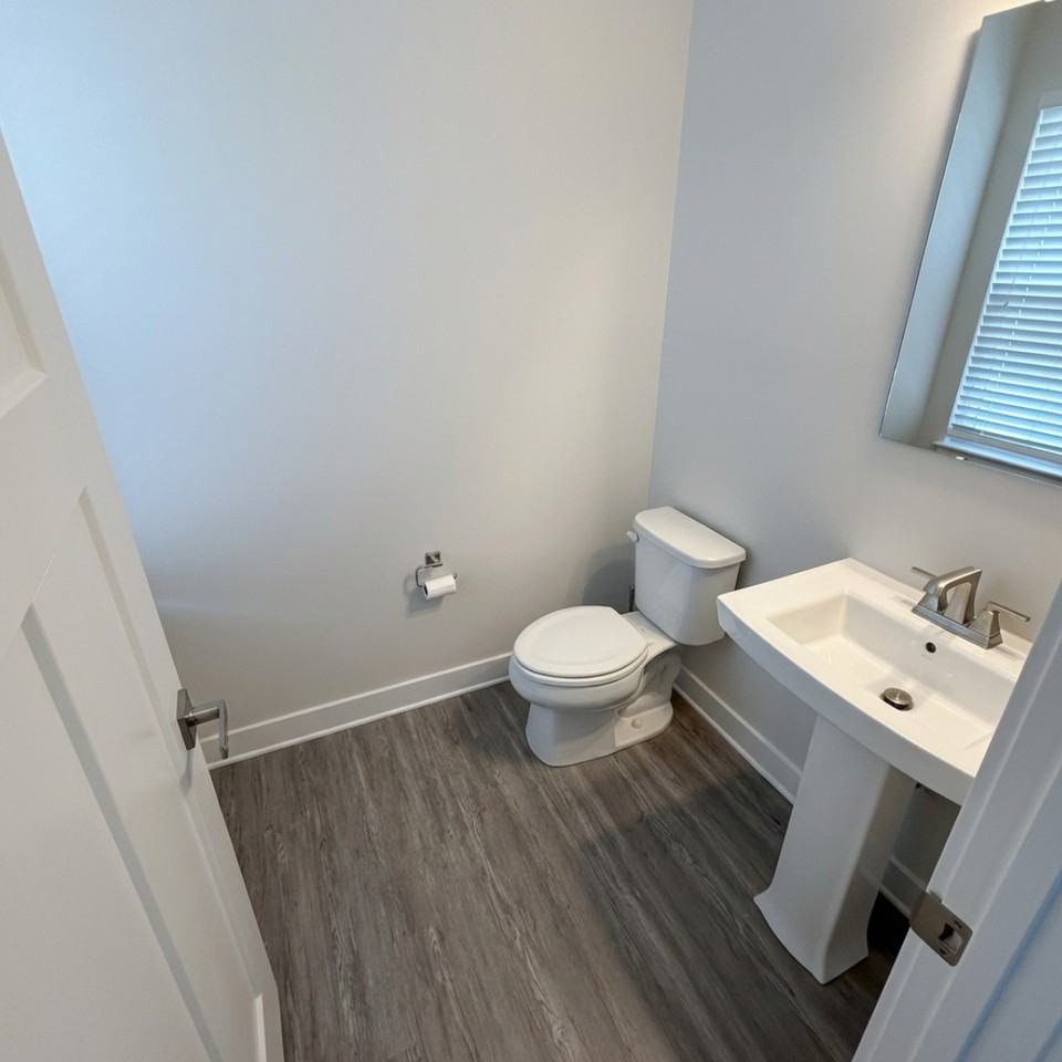 6828 Woodridge Rd #1 - Photo 5 of 20