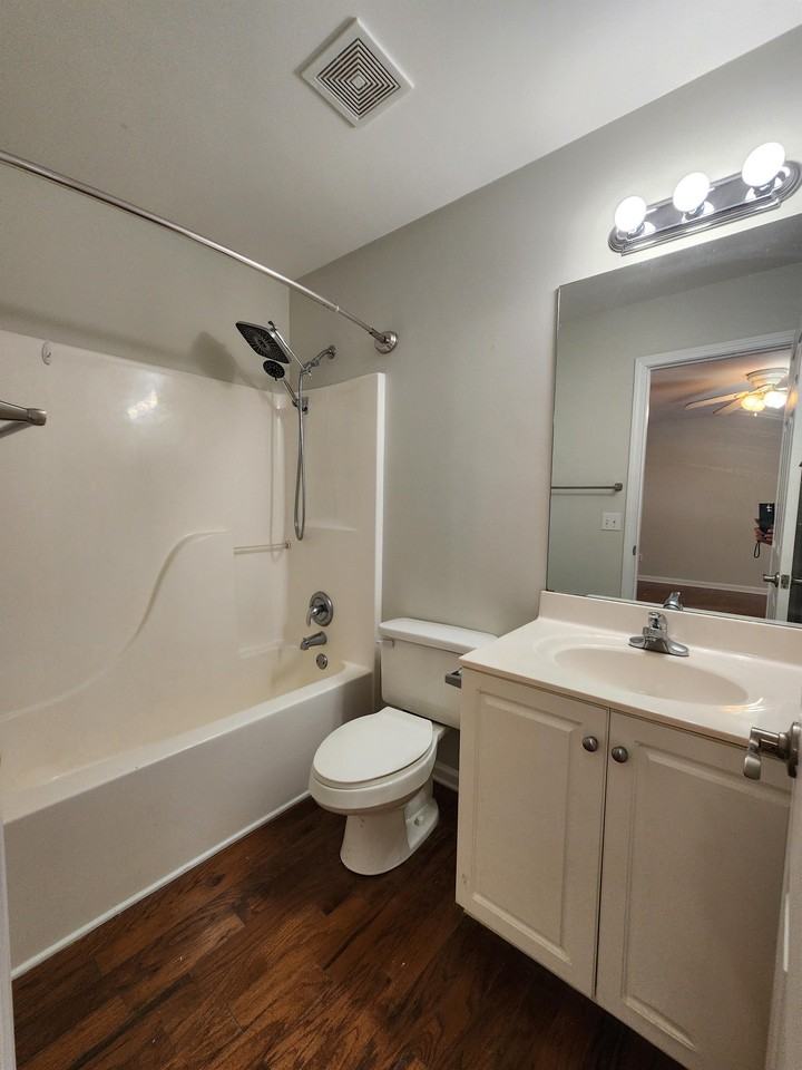 916 Bill Smith Rd #1 - Photo 6 of 16