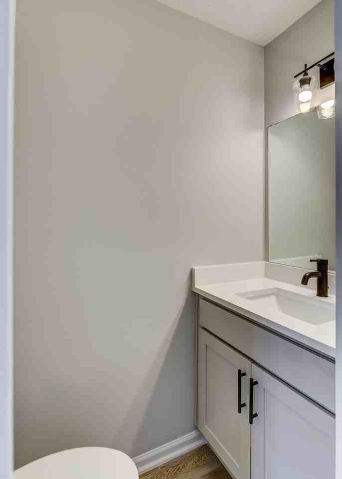 606 Newhall Dr #1 - Photo 6 of 20