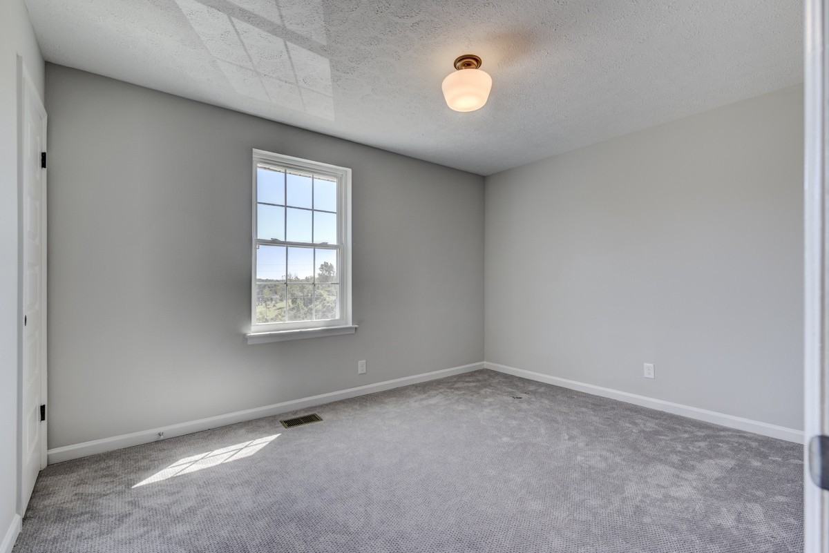 606 Newhall Dr #1 - Photo 7 of 20