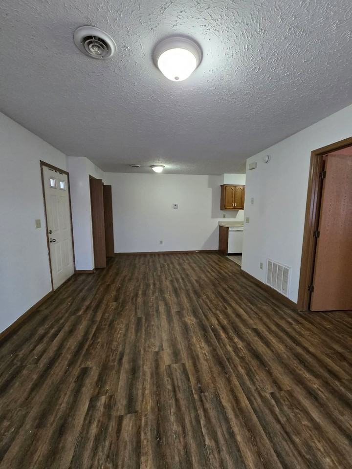 115 Holly Dr Apt A #1 - Photo 4 of 16