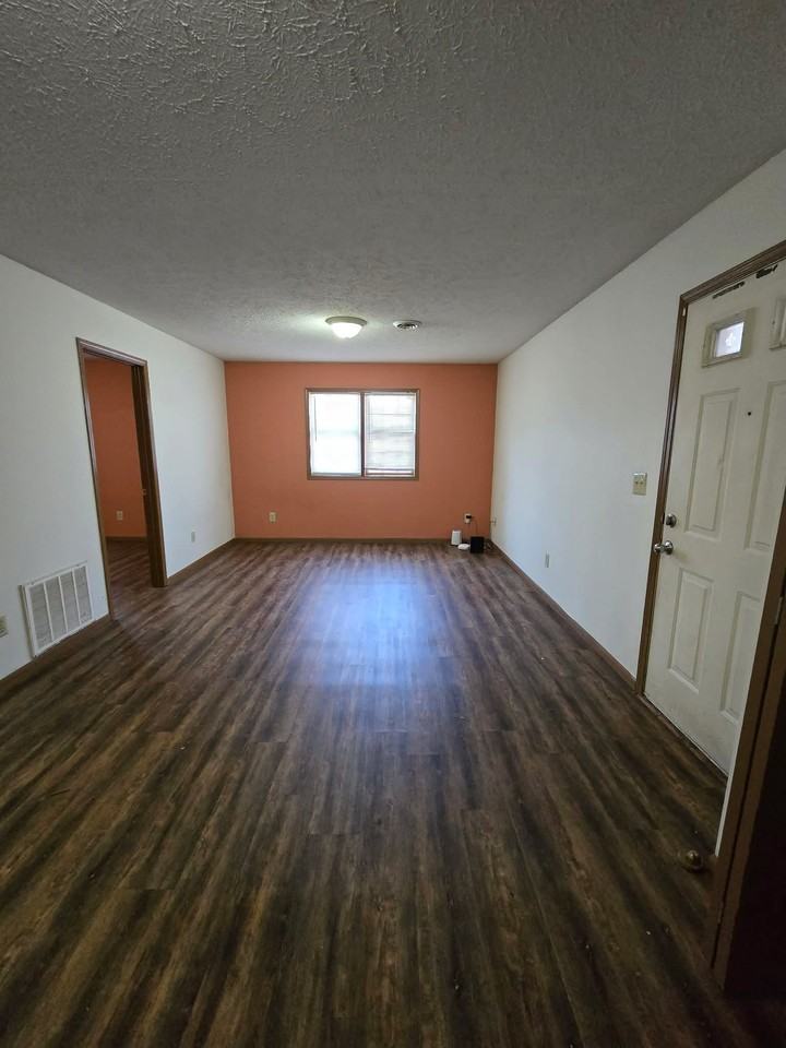 115 Holly Dr Apt A #1 - Photo 5 of 16