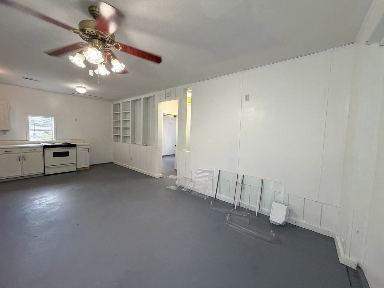 3520 Oakridge Ave #1 - Photo 6 of 31